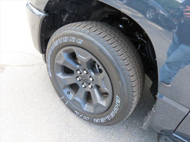 2026 RAM 1500 RAM 1500 EXPRESS CREW CAB 4X4 57 BOX