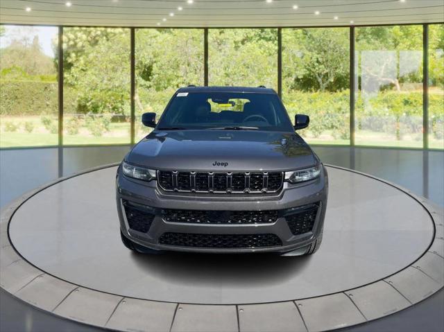 2026 Jeep Grand Cherokee Limited Reserve