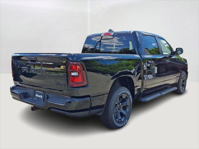 2026 RAM Ram 1500 RAM 1500 EXPRESS CREW CAB 4X4 57 BOX
