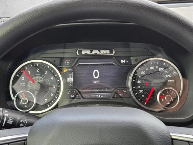 2026 Ram 1500 Warlock Crew Cab 4x4 5'7" Box