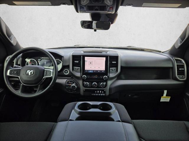 2026 Ram 1500 Warlock Crew Cab 4x4 5'7" Box
