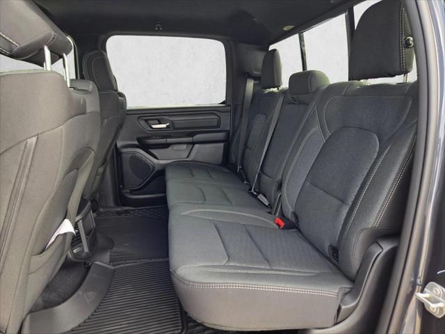 2026 Ram 1500 Warlock Crew Cab 4x4 5'7" Box