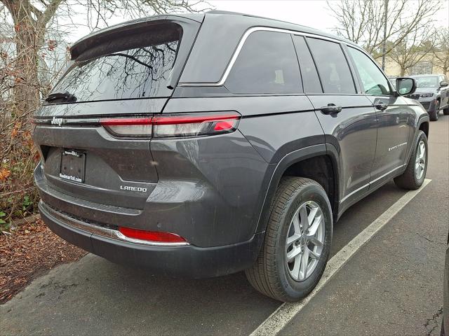 2026 Jeep Grand Cherokee GRAND CHEROKEE LAREDO X 4X4