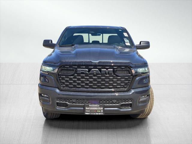 2026 RAM 1500 RAM 1500 EXPRESS CREW CAB 4X4 57 BOX