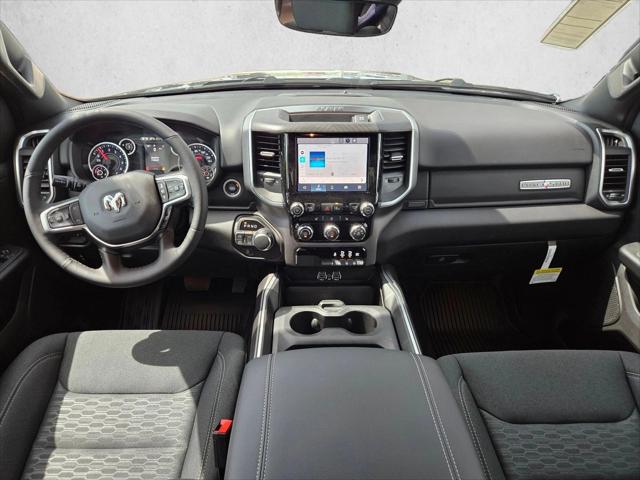 2026 Ram 1500 Lone Star Crew Cab 4x4 5'7" Box