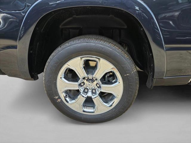 2026 Ram 1500 Lone Star Crew Cab 4x4 5'7" Box