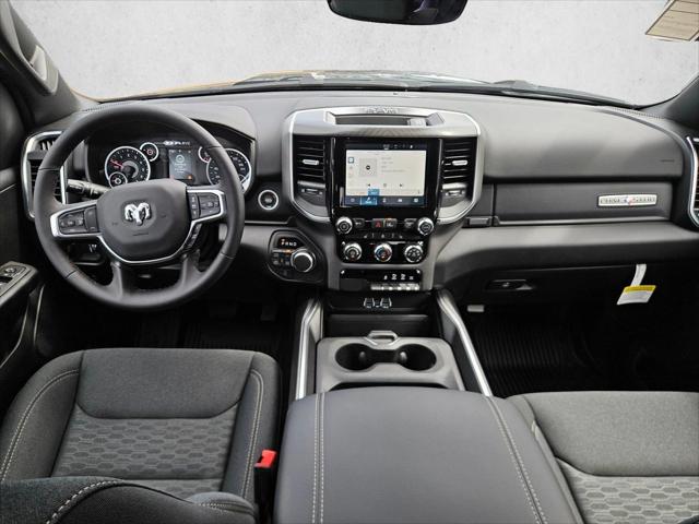 2026 Ram 1500 Lone Star Crew Cab 4x4 5'7" Box