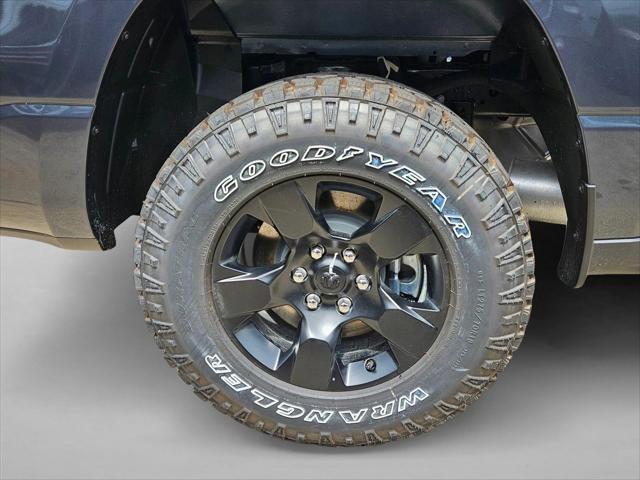 2026 Ram 1500 Warlock Crew Cab 4x4 5'7" Box