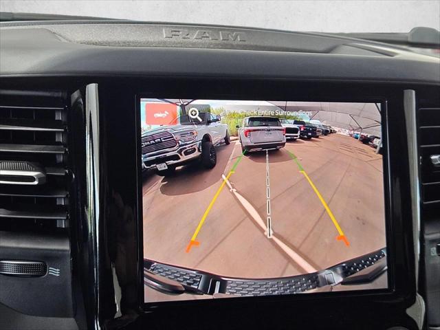 2026 Ram 1500 Warlock Crew Cab 4x4 5'7" Box
