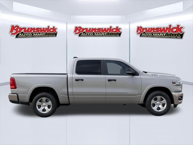 2026 Ram 1500 Big Horn Crew Cab 4x4 57 Box