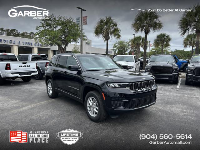 2026 Jeep Grand Cherokee GRAND CHEROKEE LAREDO X 4X4