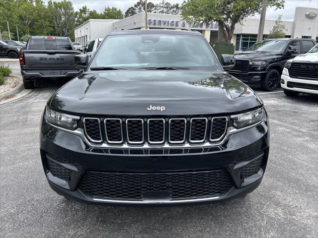 2026 Jeep Grand Cherokee GRAND CHEROKEE LAREDO X 4X4 2026 Jeep Grand Cherokee GRAND CHEROKEE LAREDO X 4X4