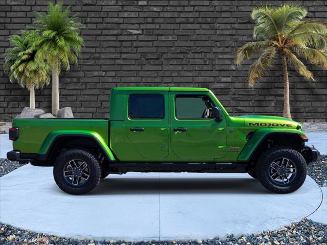 2026 Jeep Gladiator GLADIATOR MOJAVE X 4X4