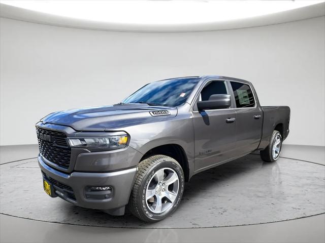 2026 RAM 1500 RAM 1500 EXPRESS CREW CAB 4X4 64 BOX