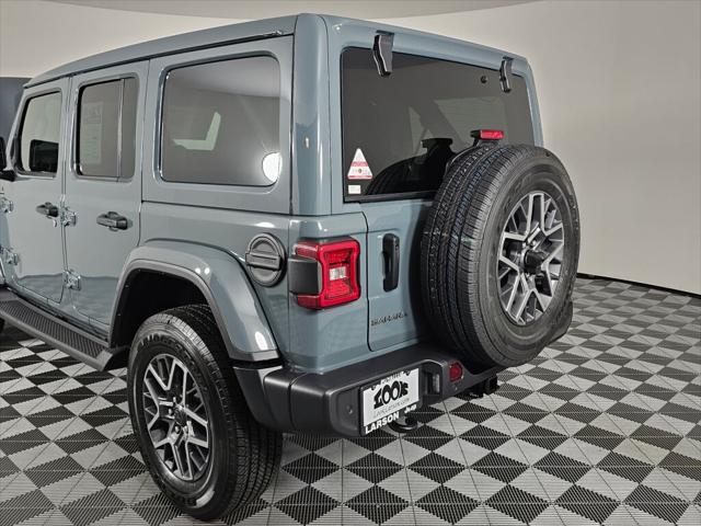 2026 Jeep Wrangler 4-Door Sahara 4x4