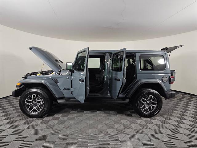 2026 Jeep Wrangler 4-Door Sahara 4x4