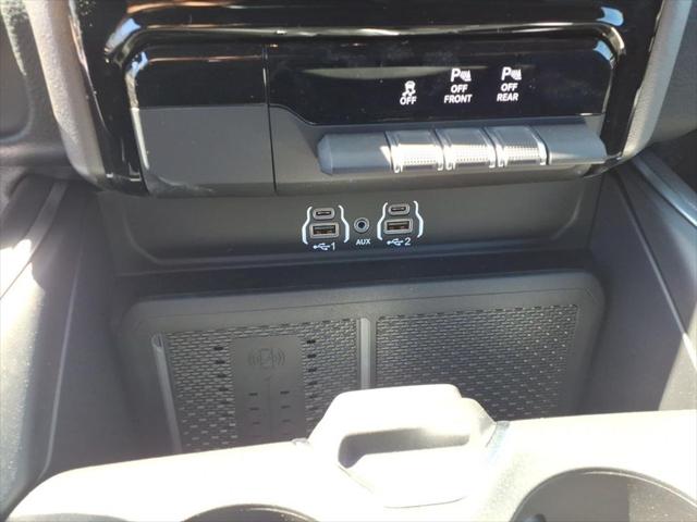 2026 Ram 1500 Big Horn Crew Cab 4x4 5'7" Box