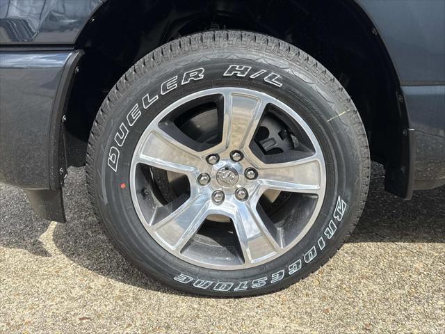 2026 RAM Ram 1500 RAM 1500 EXPRESS CREW CAB 4X2 57 BOX