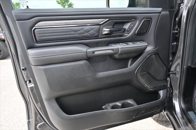 2026 Ram 1500 Limited Crew Cab 4x4 5'7" Box