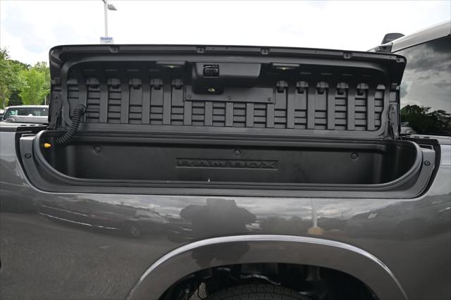 2026 Ram 1500 Limited Crew Cab 4x4 5'7" Box