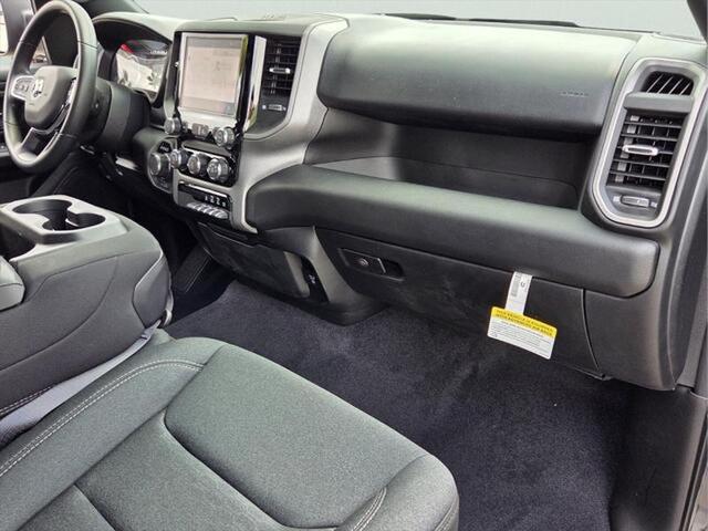 2026 Ram 1500 Warlock Crew Cab 4x4 5'7" Box