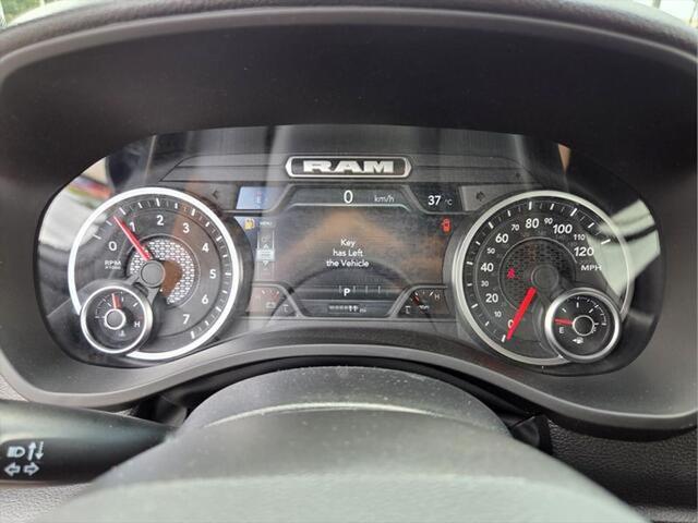 2026 Ram 1500 Warlock Crew Cab 4x4 5'7" Box