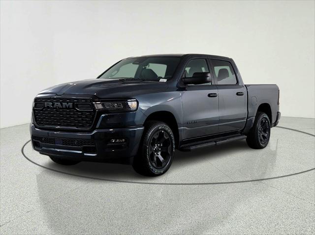 2026 RAM Ram 1500 RAM 1500 EXPRESS CREW CAB 4X4 57 BOX