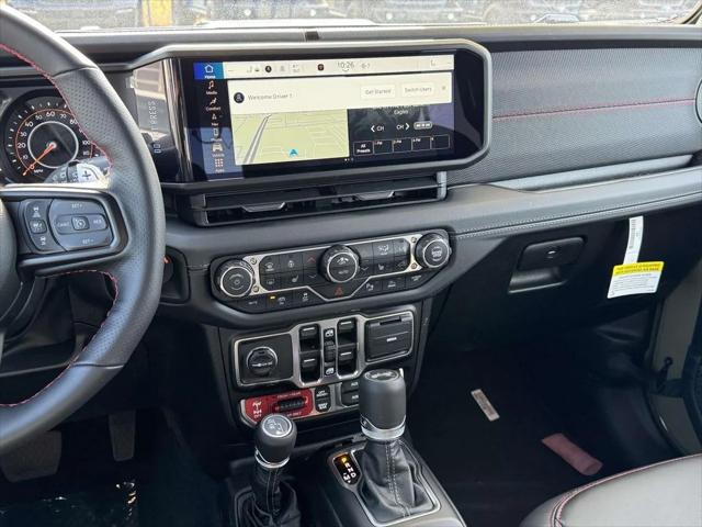 2026 Jeep Wrangler WRANGLER 4-DOOR MOAB 392