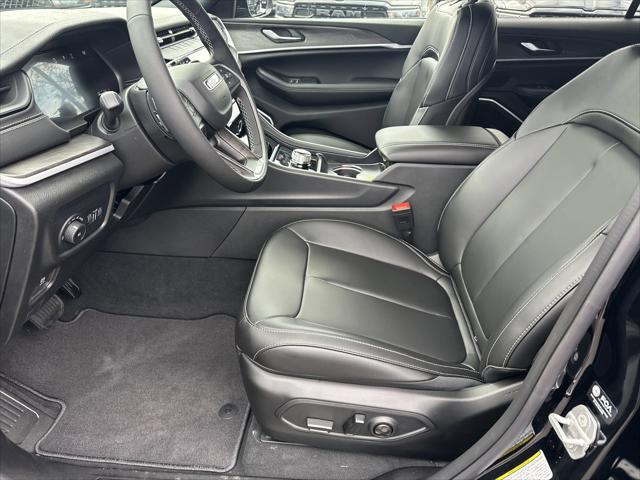 2026 Jeep Grand Cherokee Limited 4x2