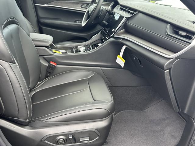 2026 Jeep Grand Cherokee Limited 4x2