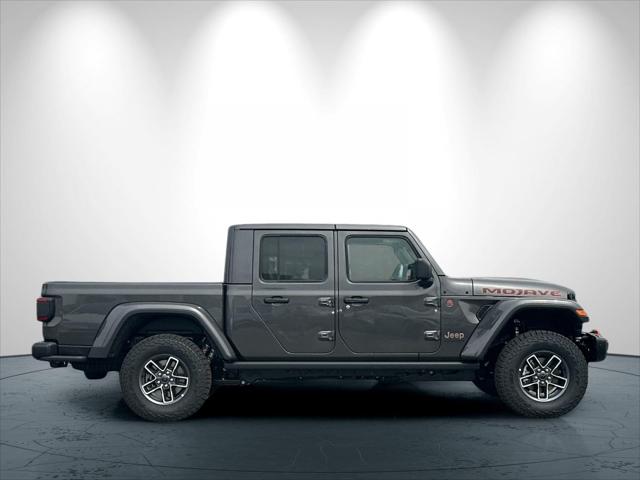 2026 Jeep Gladiator GLADIATOR MOJAVE X 4X4