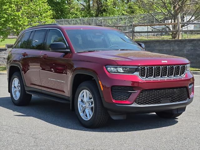 2026 Jeep Grand Cherokee GRAND CHEROKEE LAREDO X 4X4