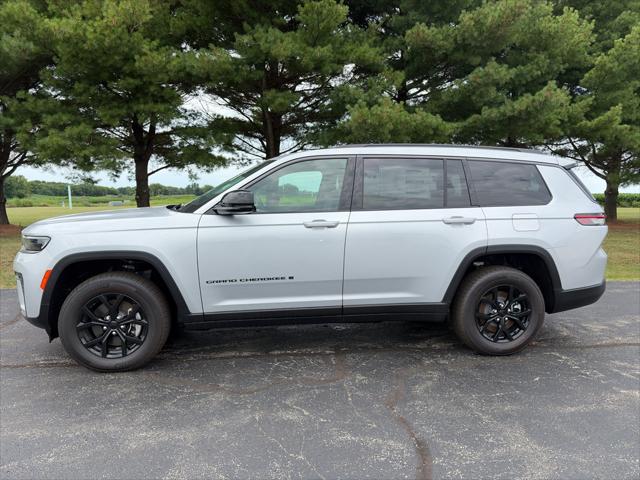 2026 Jeep Grand Cherokee Altitude 4x4 for sale in Taylorville, IL