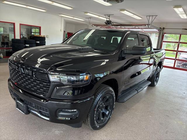 2026 Ram 1500 Express Crew Cab 4x4 5'7" Box
