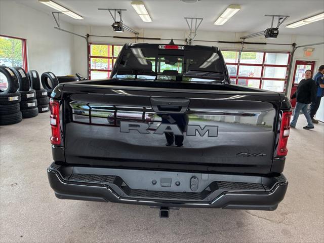 2026 Ram 1500 Express Crew Cab 4x4 5'7" Box