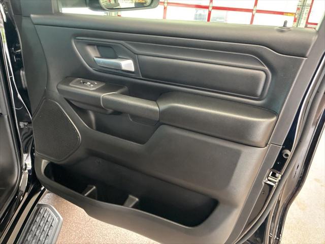 2026 Ram 1500 Express Crew Cab 4x4 5'7" Box