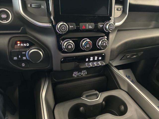 2026 Ram 1500 Express Crew Cab 4x4 5'7" Box
