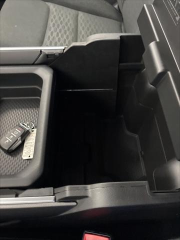 2026 Ram 1500 Express Crew Cab 4x4 5'7" Box