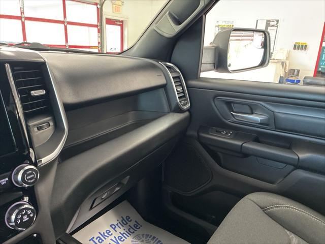 2026 Ram 1500 Express Crew Cab 4x4 5'7" Box