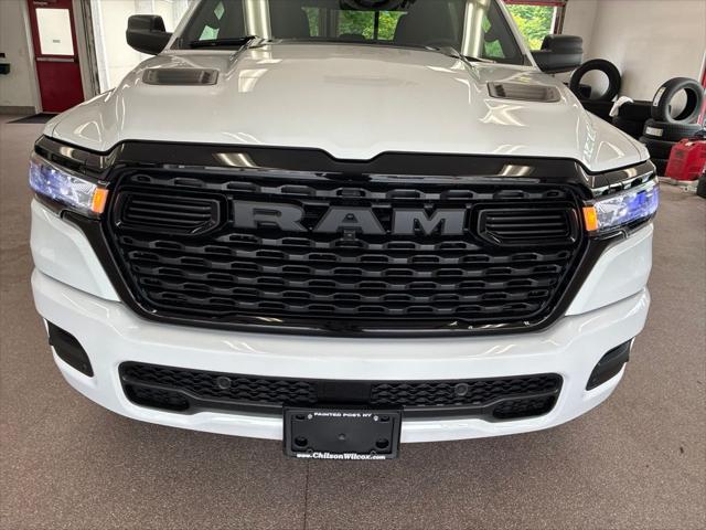 2026 Ram 1500 Express Crew Cab 4x4 57 Box