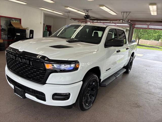 2026 Ram 1500 Express Crew Cab 4x4 57 Box