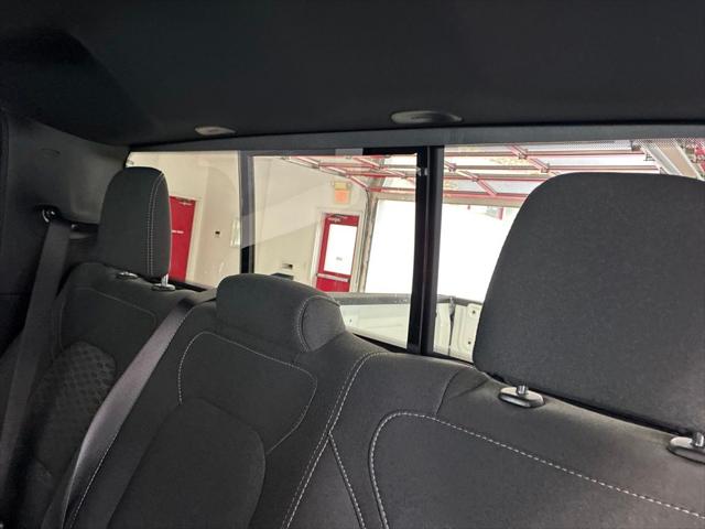 2026 Ram 1500 Express Crew Cab 4x4 57 Box