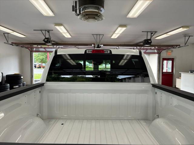2026 Ram 1500 Express Crew Cab 4x4 57 Box