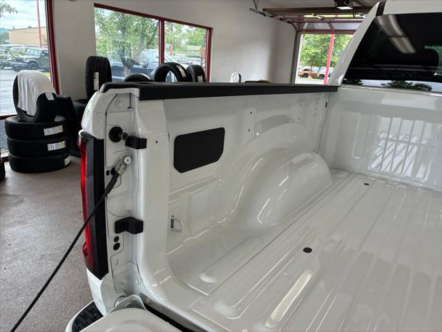 2026 Ram 1500 Express Crew Cab 4x4 57 Box