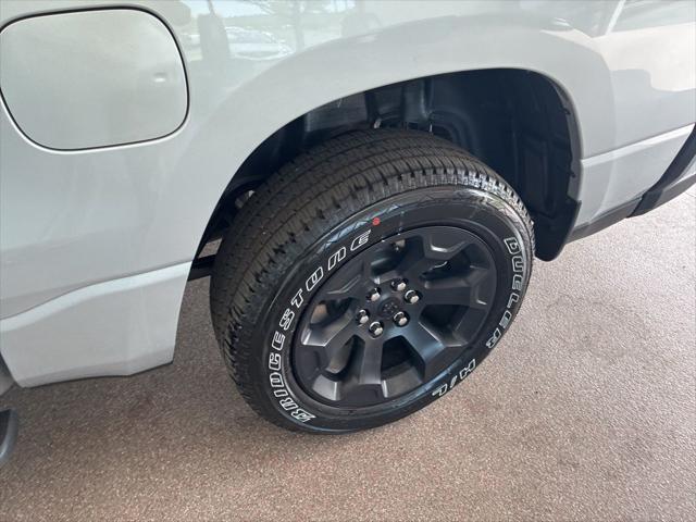 2026 Ram 1500 Express Crew Cab 4x4 5'7" Box