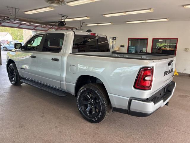 2026 Ram 1500 Express Crew Cab 4x4 5'7" Box