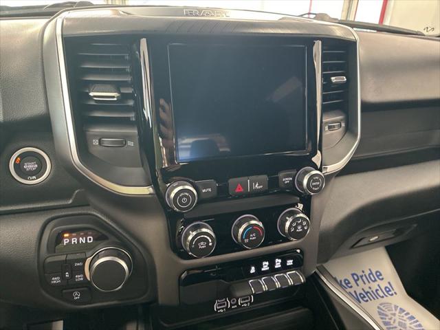2026 Ram 1500 Express Crew Cab 4x4 5'7" Box