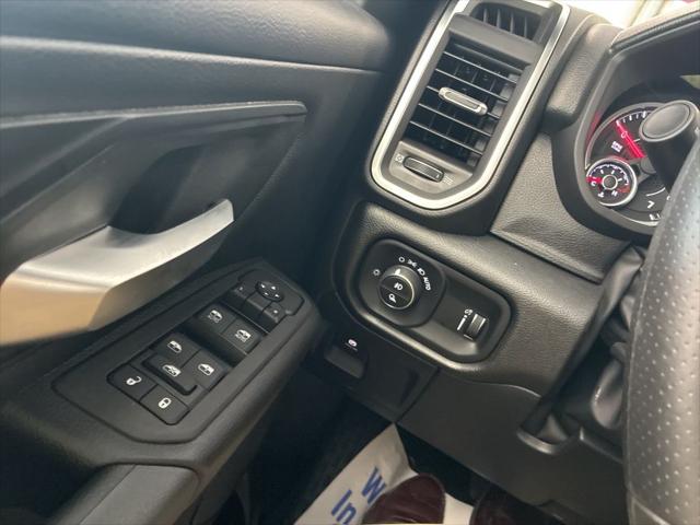 2026 Ram 1500 Express Crew Cab 4x4 5'7" Box
