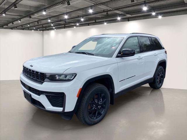 2026 Jeep Grand Cherokee GRAND CHEROKEE LAREDO ALTITUDE 4X4 2026 Jeep Grand Cherokee GRAND CHEROKEE LAREDO ALTITUDE 4X4