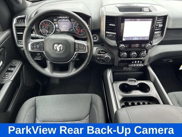 2026 RAM 1500 RAM 1500 EXPRESS CREW CAB 4X4 57 BOX